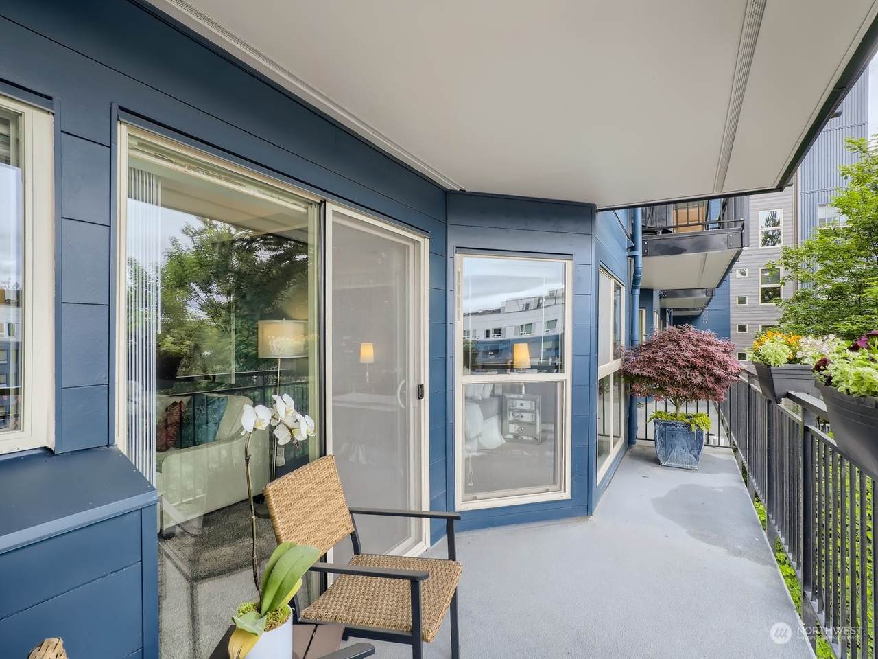 701 Galer Street - Photo 1