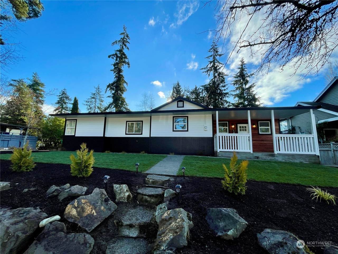 145 161st Street - Photo 1