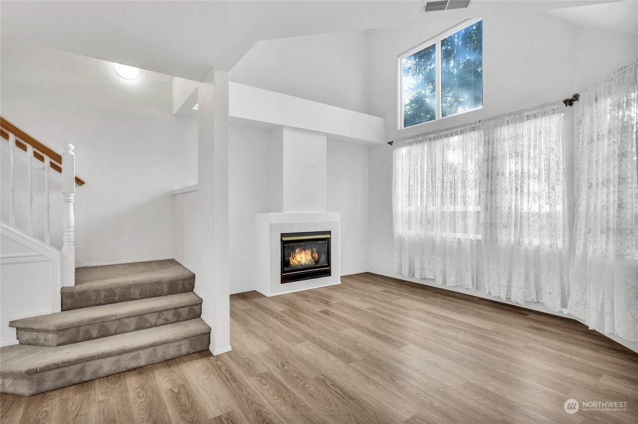 1600 121st Street - Photo 1