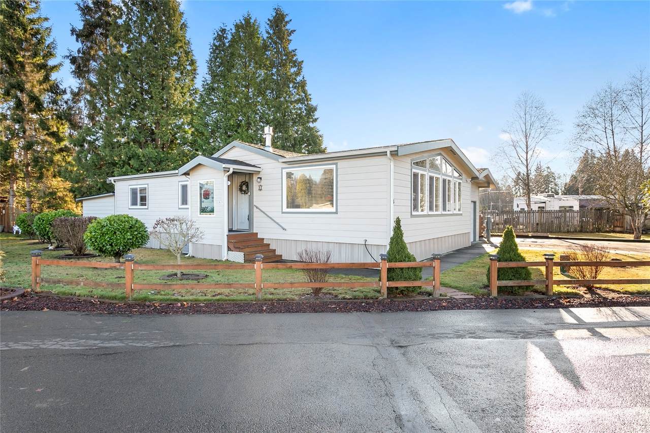 8370 Harborview Road - Photo 1