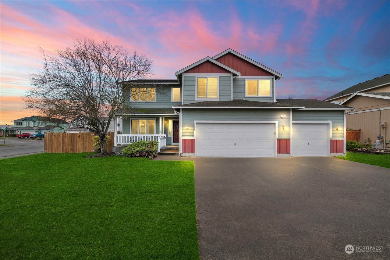 2605 185th Street Ct - Photo 1