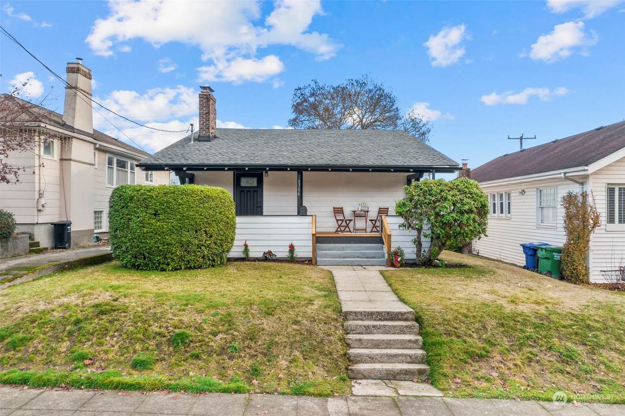 4706 4TH Avenue - Photo 1
