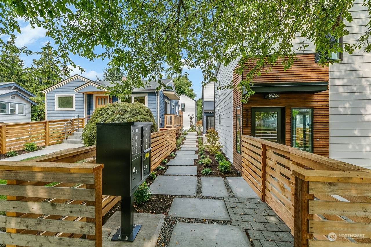 824 A Rose Street - Photo 1