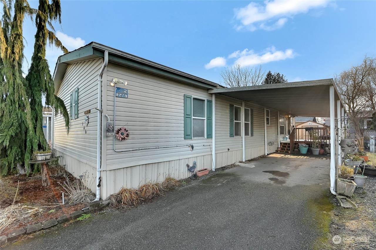 16600 25th Avenue - Photo 1
