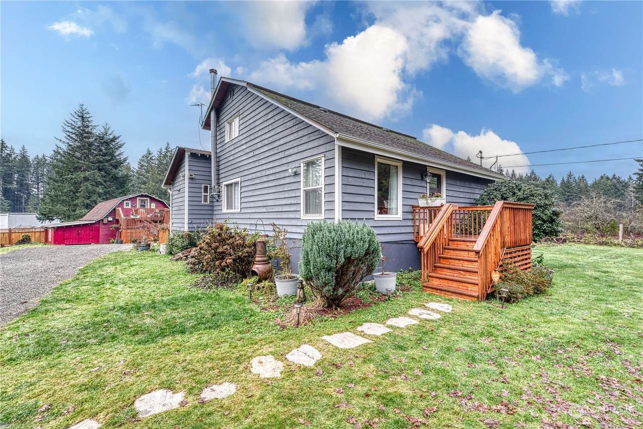 15282 Glenwood Road - Photo 1