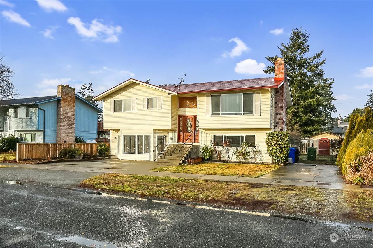 730 Dory Drive - Photo 1