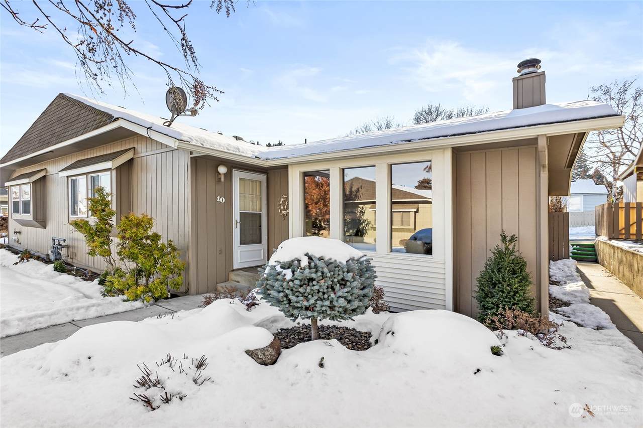 3107 Ponderosa Place - Photo 1
