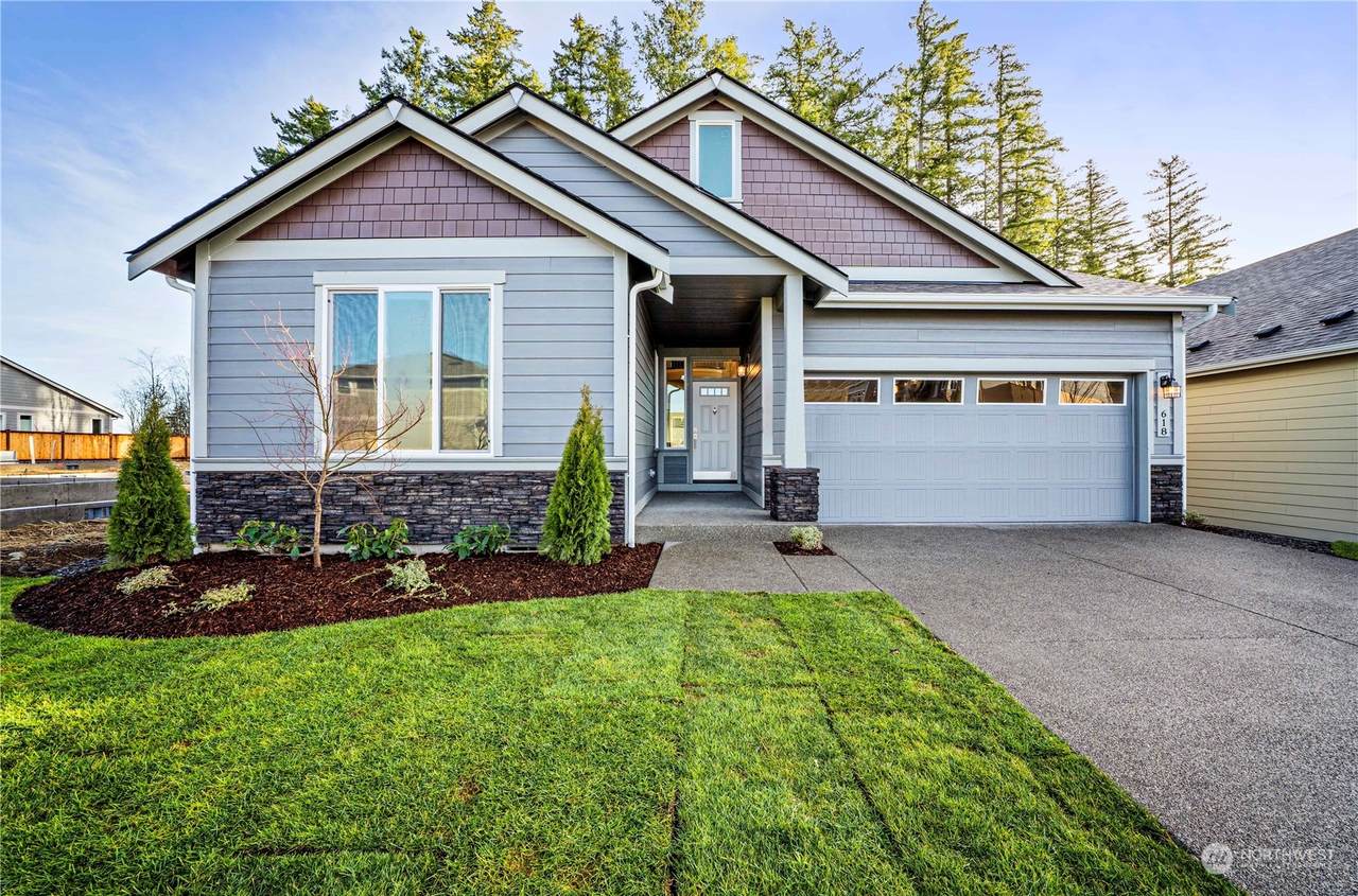 618 Rayla Street - Photo 1