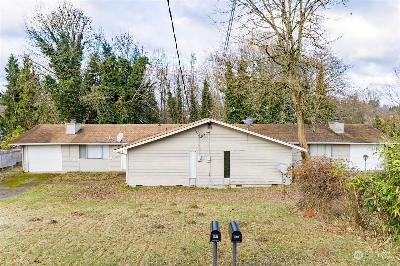 809 811 Devoe Street - Photo 1