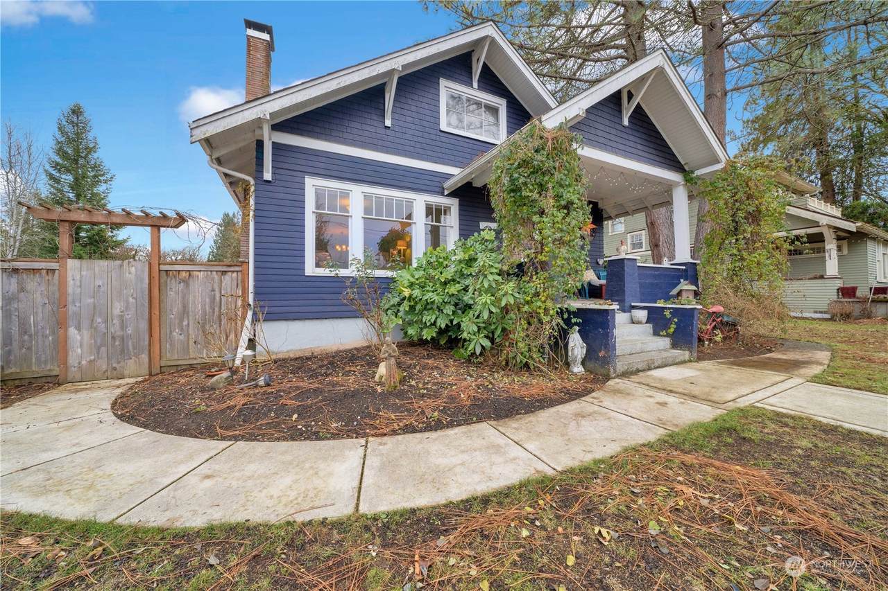 413 17th Avenue - Photo 1