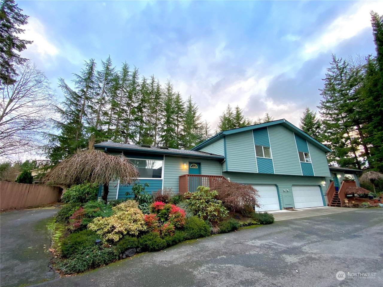 933 Fern Street - Photo 1