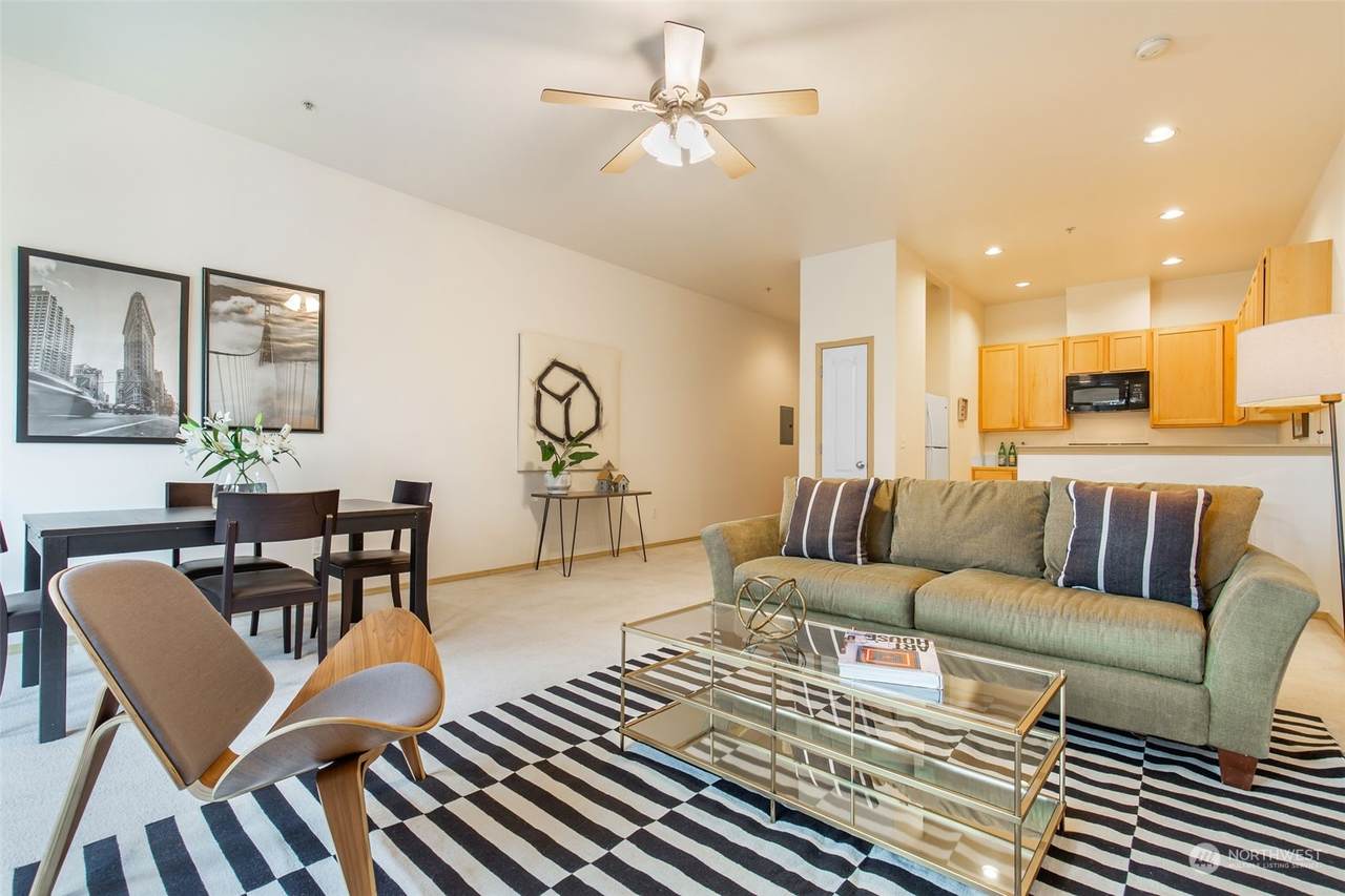 5122 Mayflower Street - Photo 1