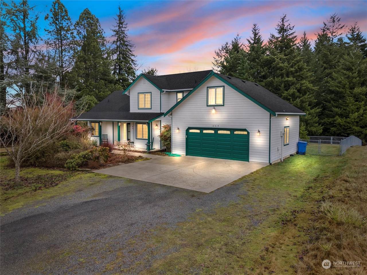 18615 Roseburg Street - Photo 1