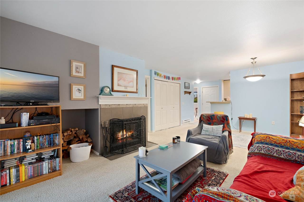 16101 Bothell Everett Highway - Photo 1