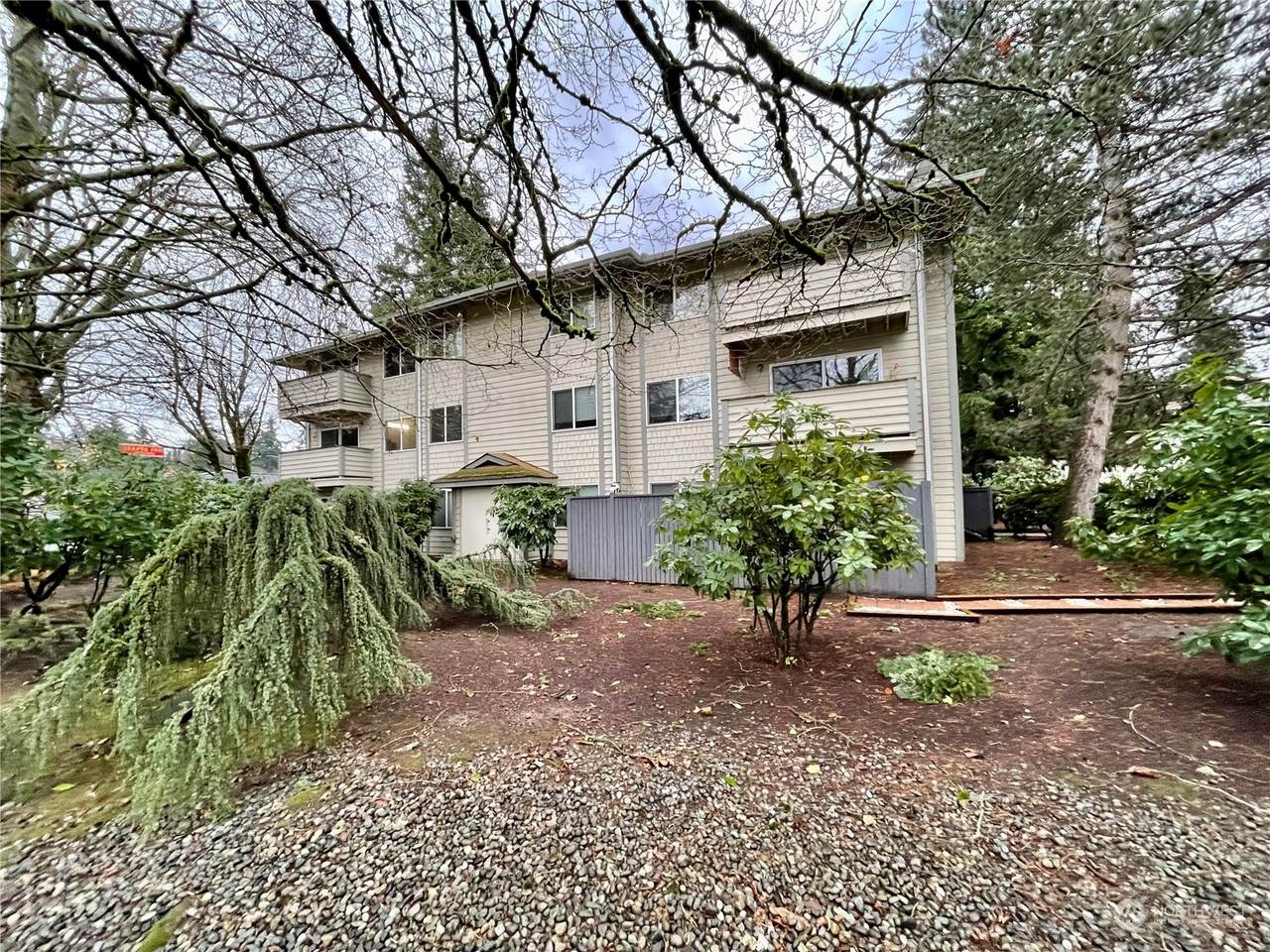 1150 Sunset Boulevard - Photo 1