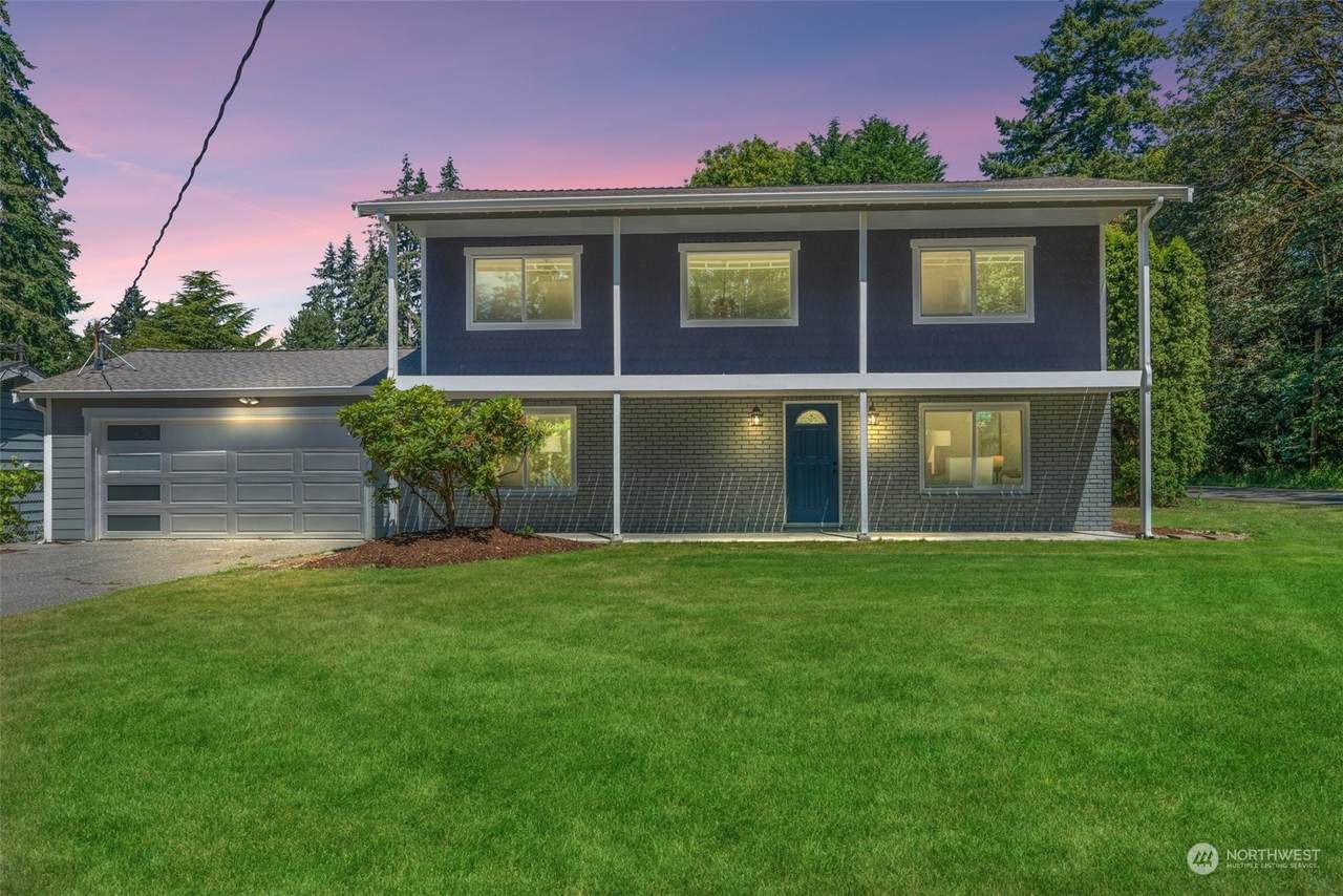 7060 137th Street - Photo 1
