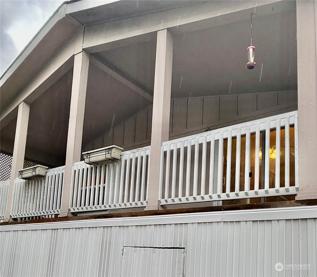 17408 44th Avenue - Photo 1