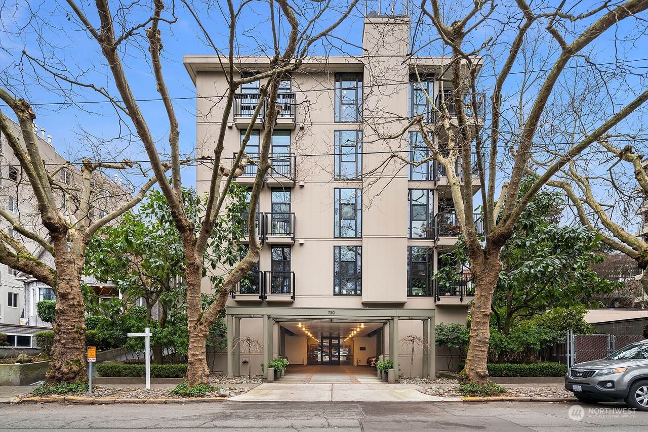 730 Bellevue Avenue - Photo 1