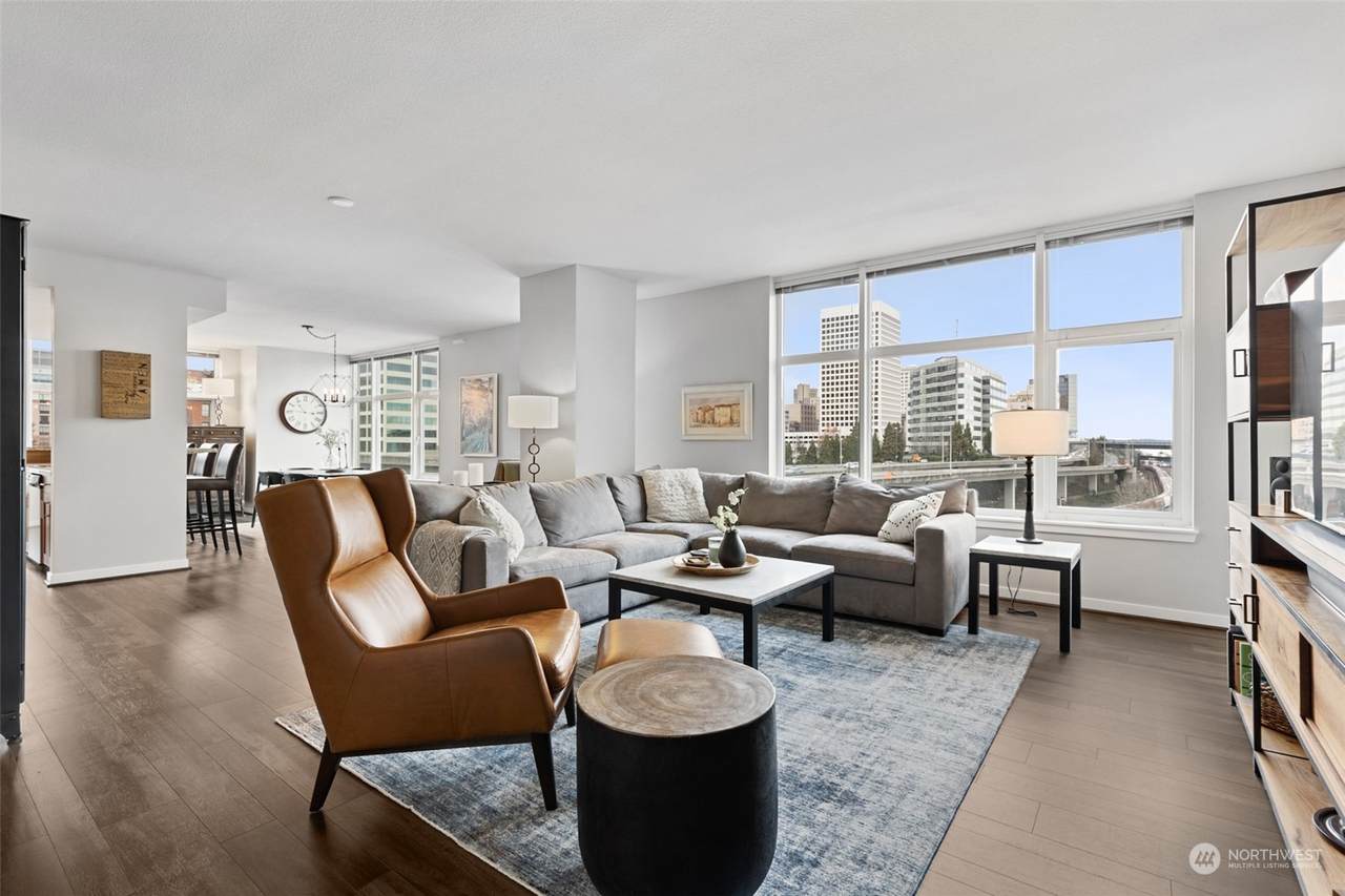 1515 Dock Street - Photo 1