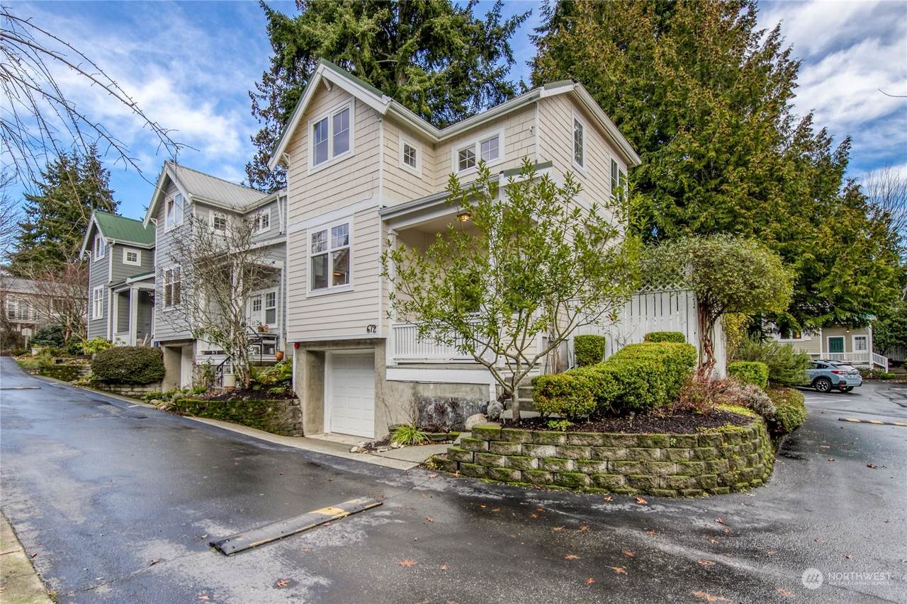 672 Madison Avenue - Photo 1