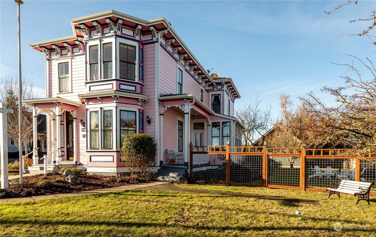 702 Main Street - Photo 1