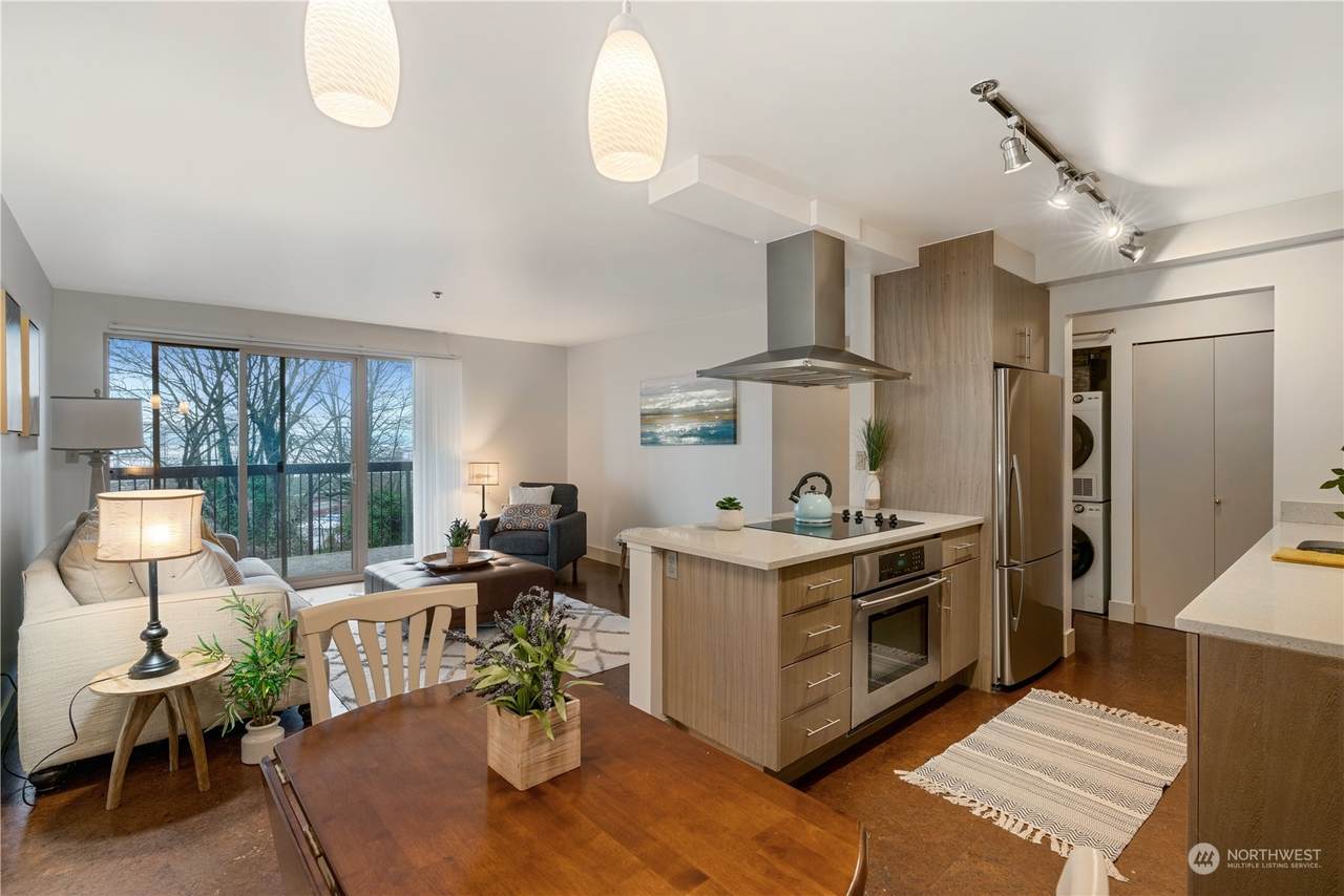 500 5th Avenue - Photo 1