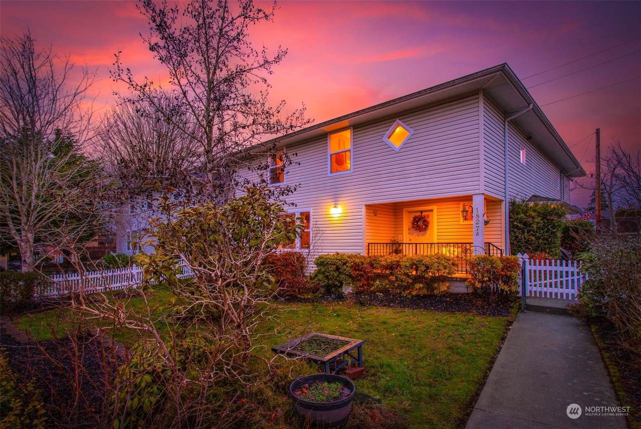 1827 Walnut Street - Photo 1