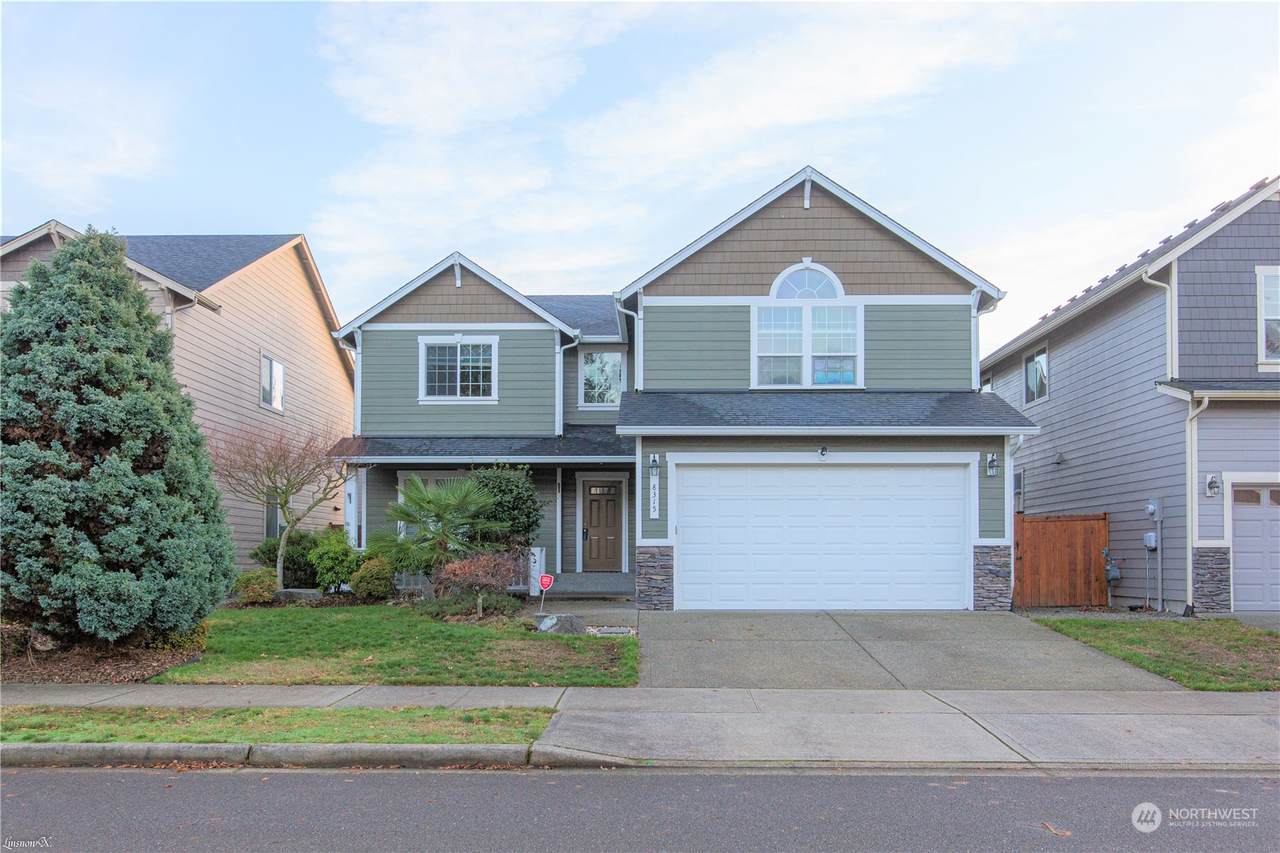 8315 54th Avenue - Photo 1