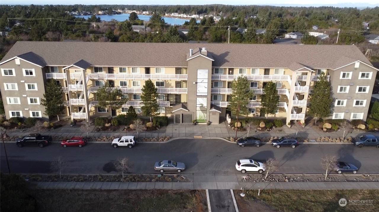 262 Oyht Bay Boulevard - Photo 1