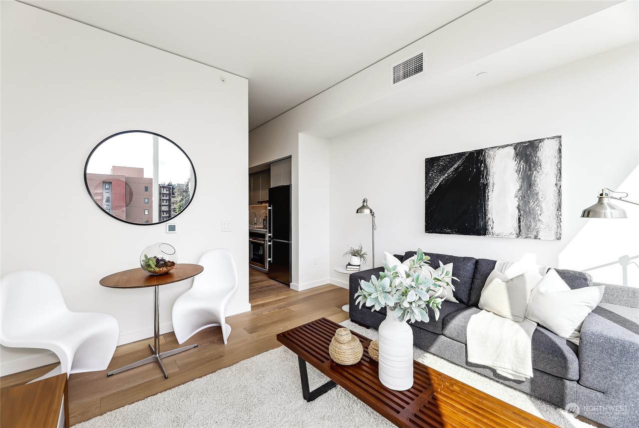 450 Main Street - Photo 1