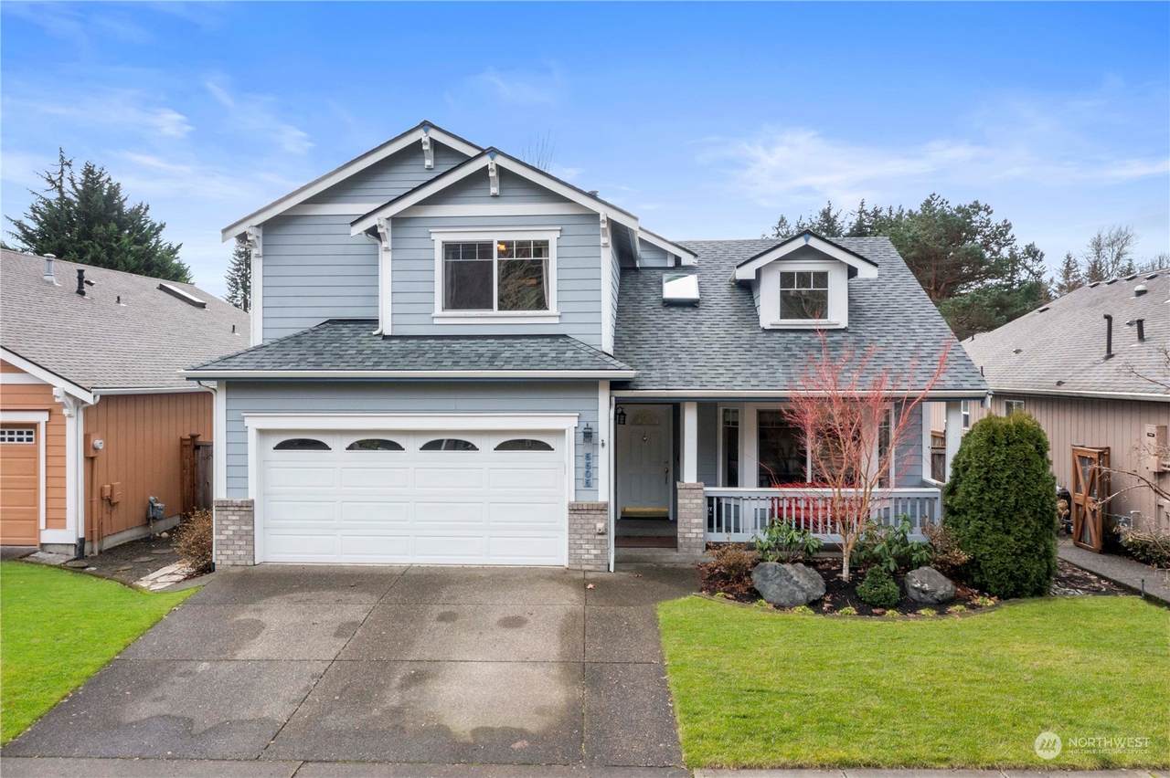 5505 37th Avenue - Photo 1