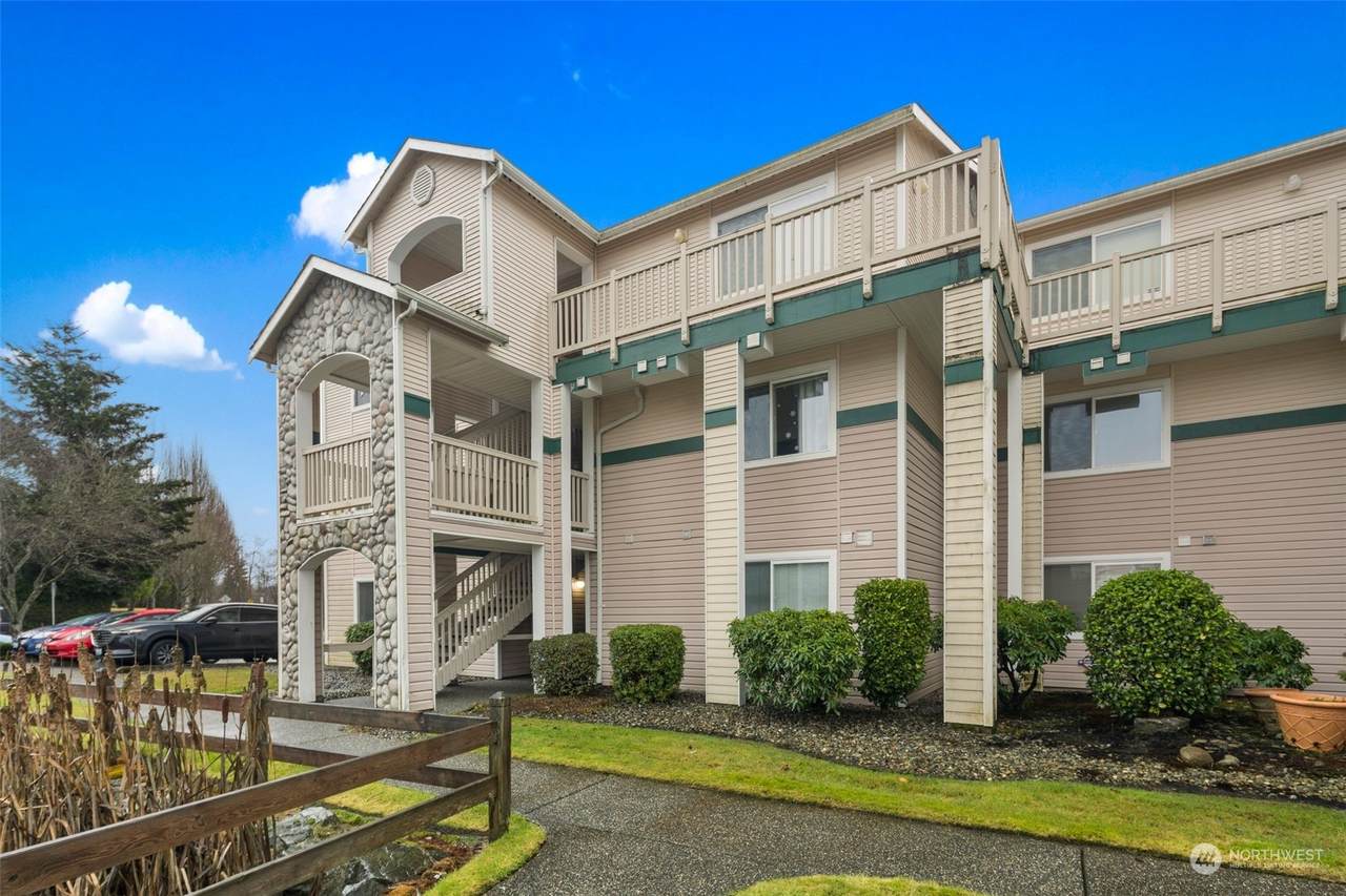 11504 12th Avenue - Photo 1