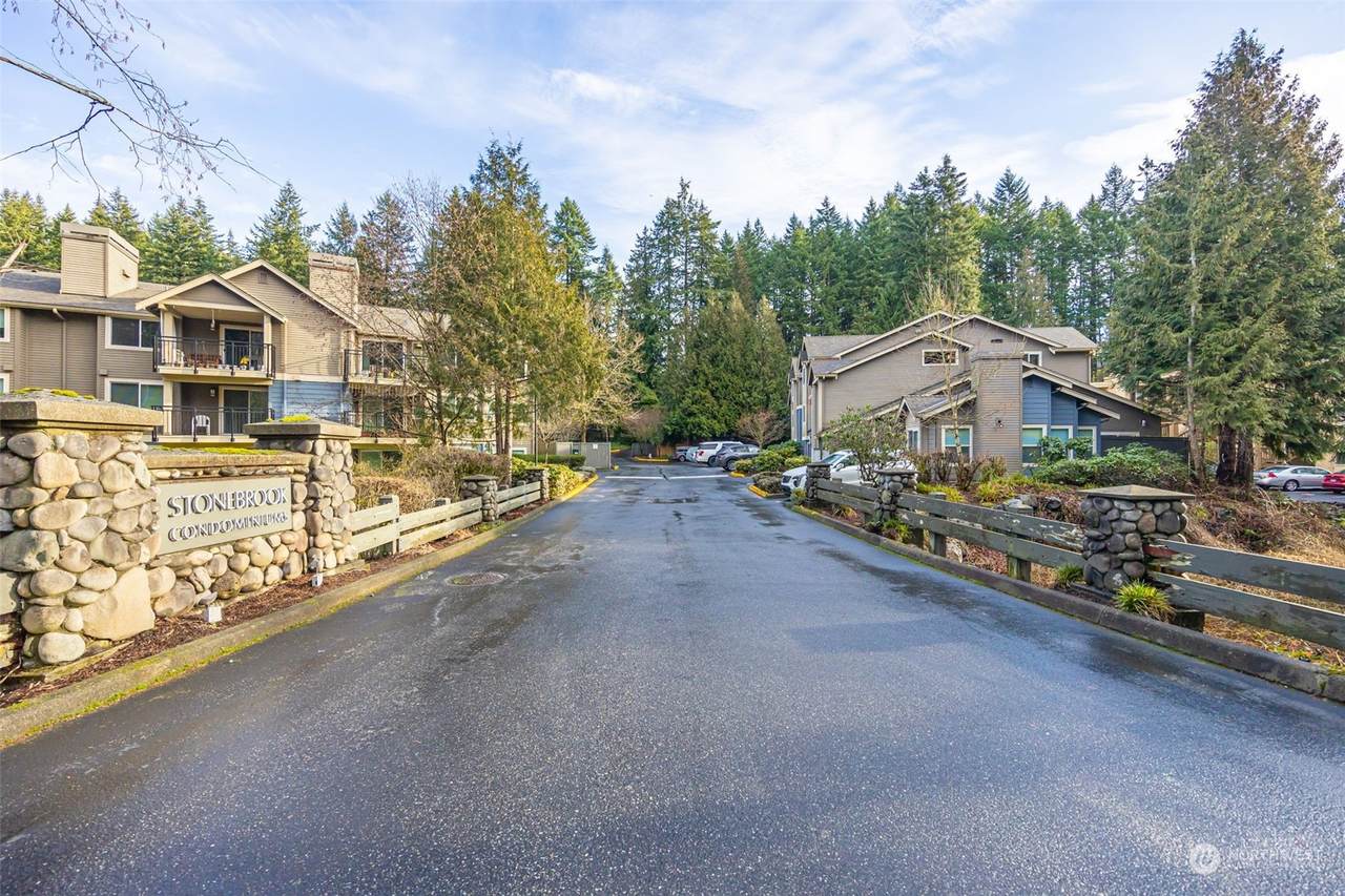 19316 Bothell Way Ne - Photo 1