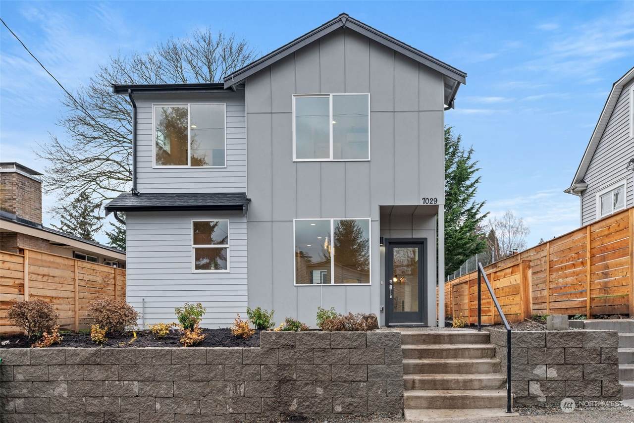7029 Ravenna Avenue - Photo 1