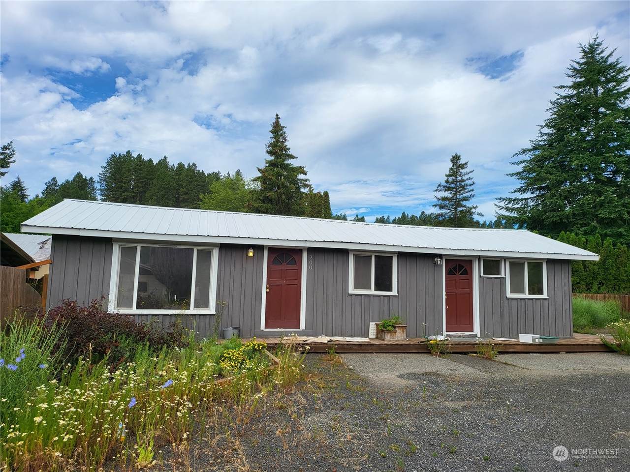 700 1st Street - Photo 1