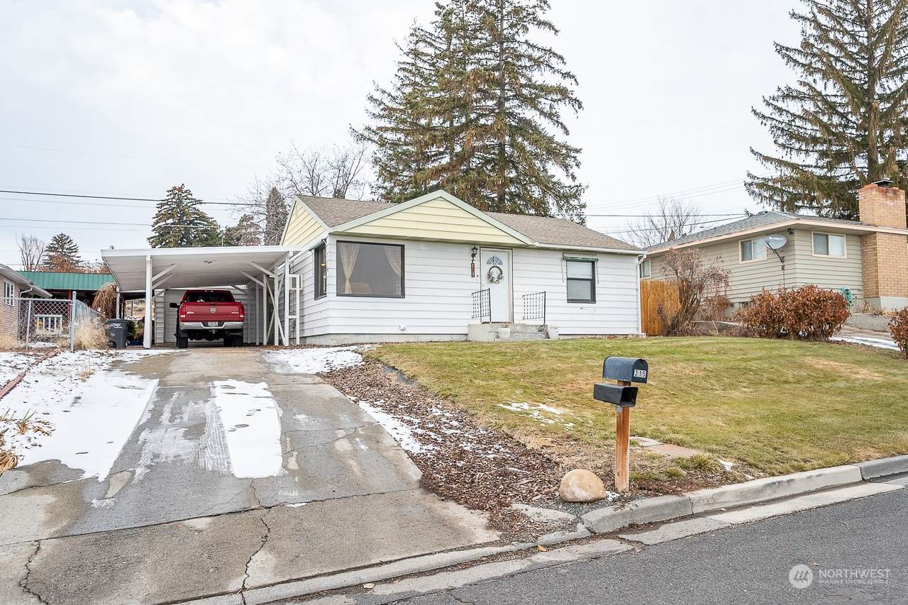 315 Patrick Road - Photo 1