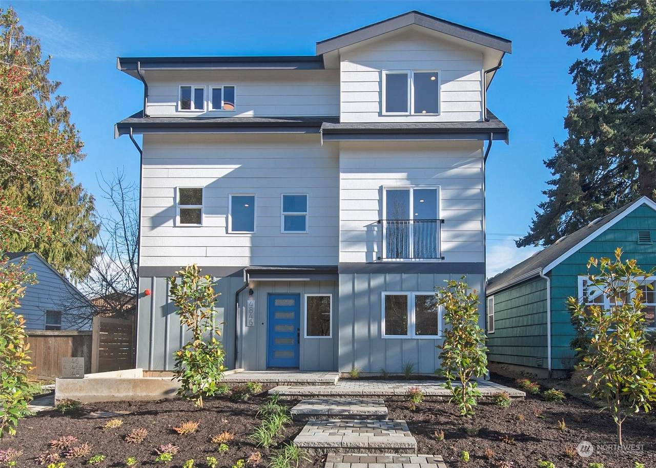 4846 50th Avenue - Photo 1