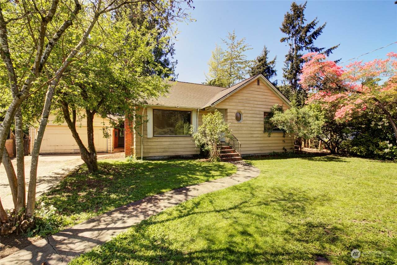 10733 17th Avenue - Photo 1