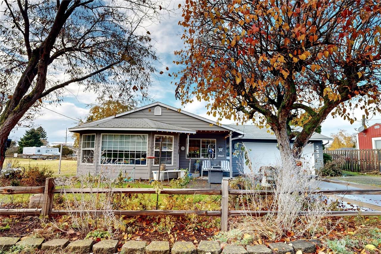 335 Della Avenue - Photo 1