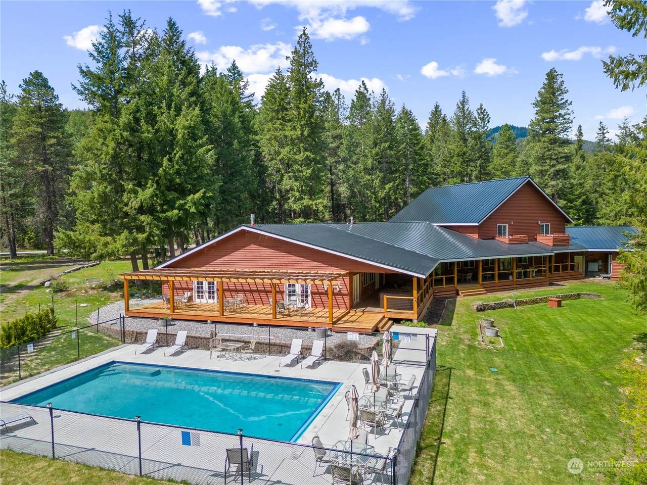 17065 River Road - Photo 1