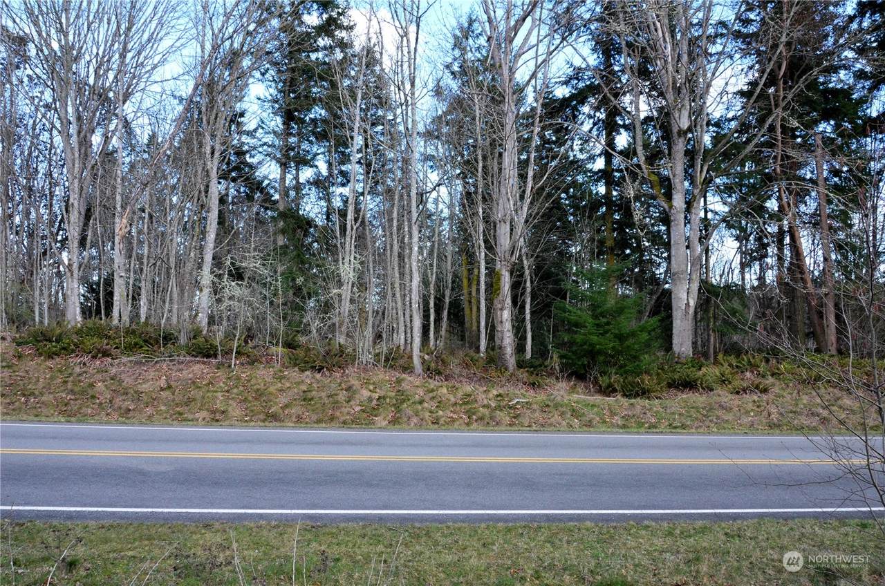 260 xx Goldenview Drive - Photo 1