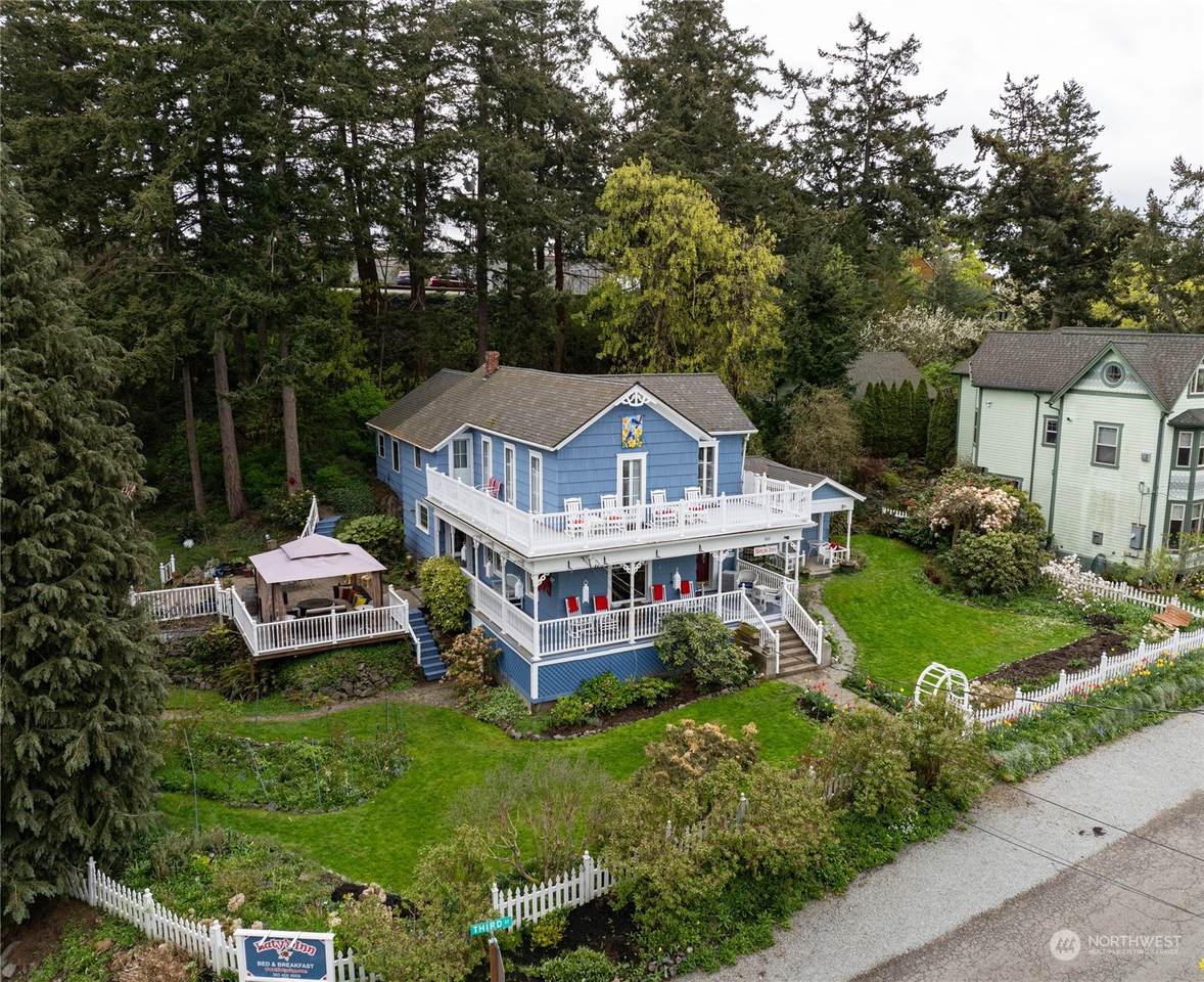 503 3rd Street - Photo 1