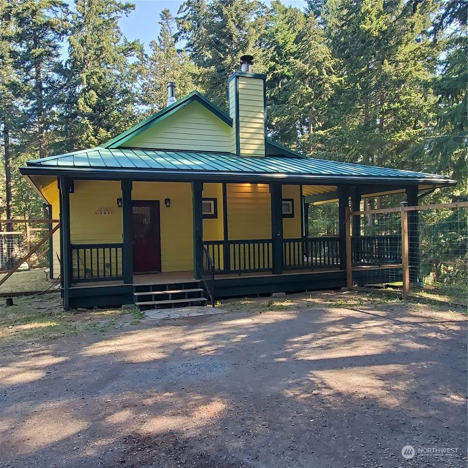 347 Elderberry Lane - Photo 1