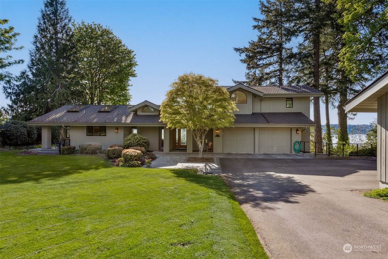 5135 Indian Road - Photo 1