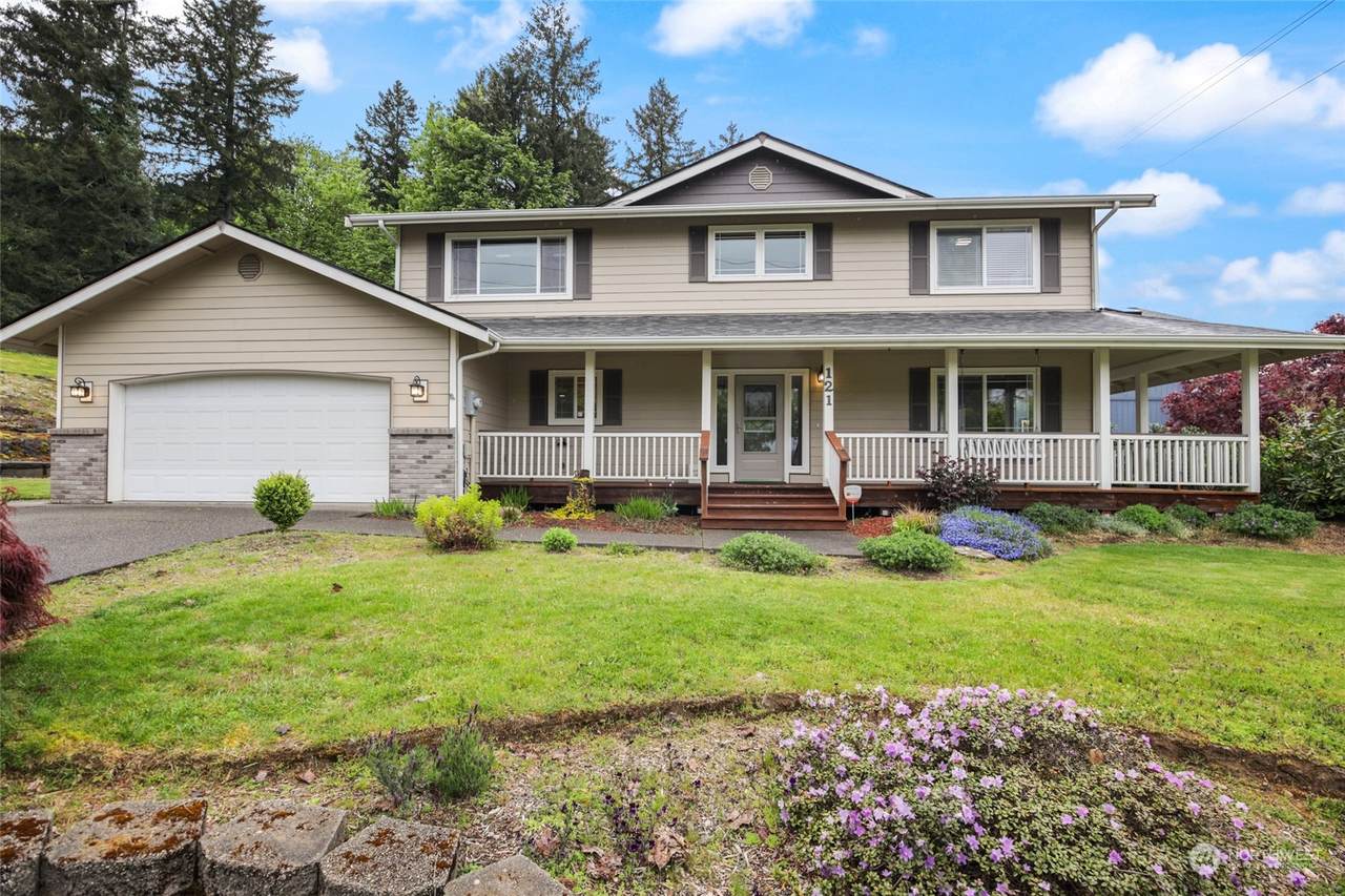 121 6th Avenue - Photo 1
