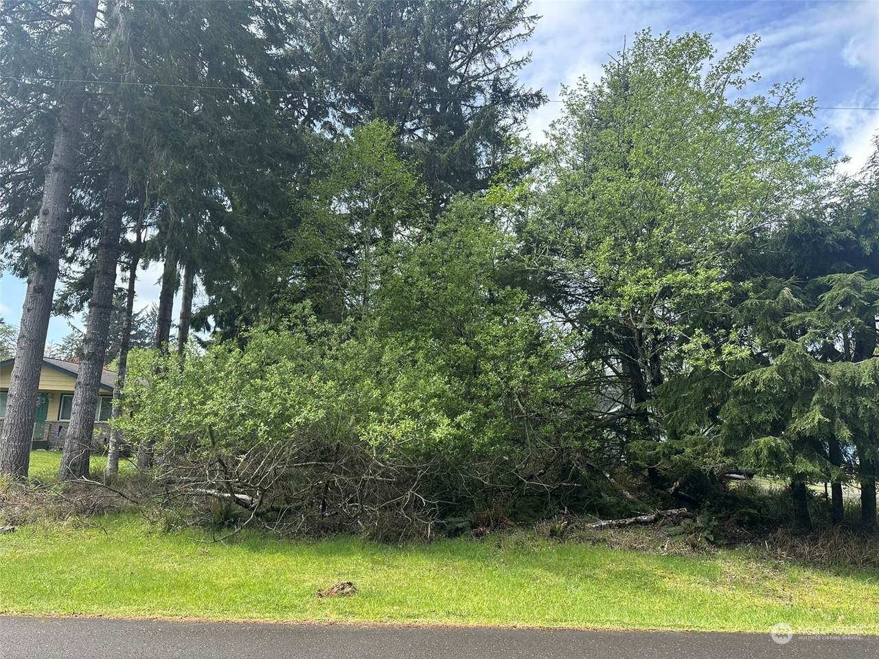 276 Bass Avenue - Photo 1