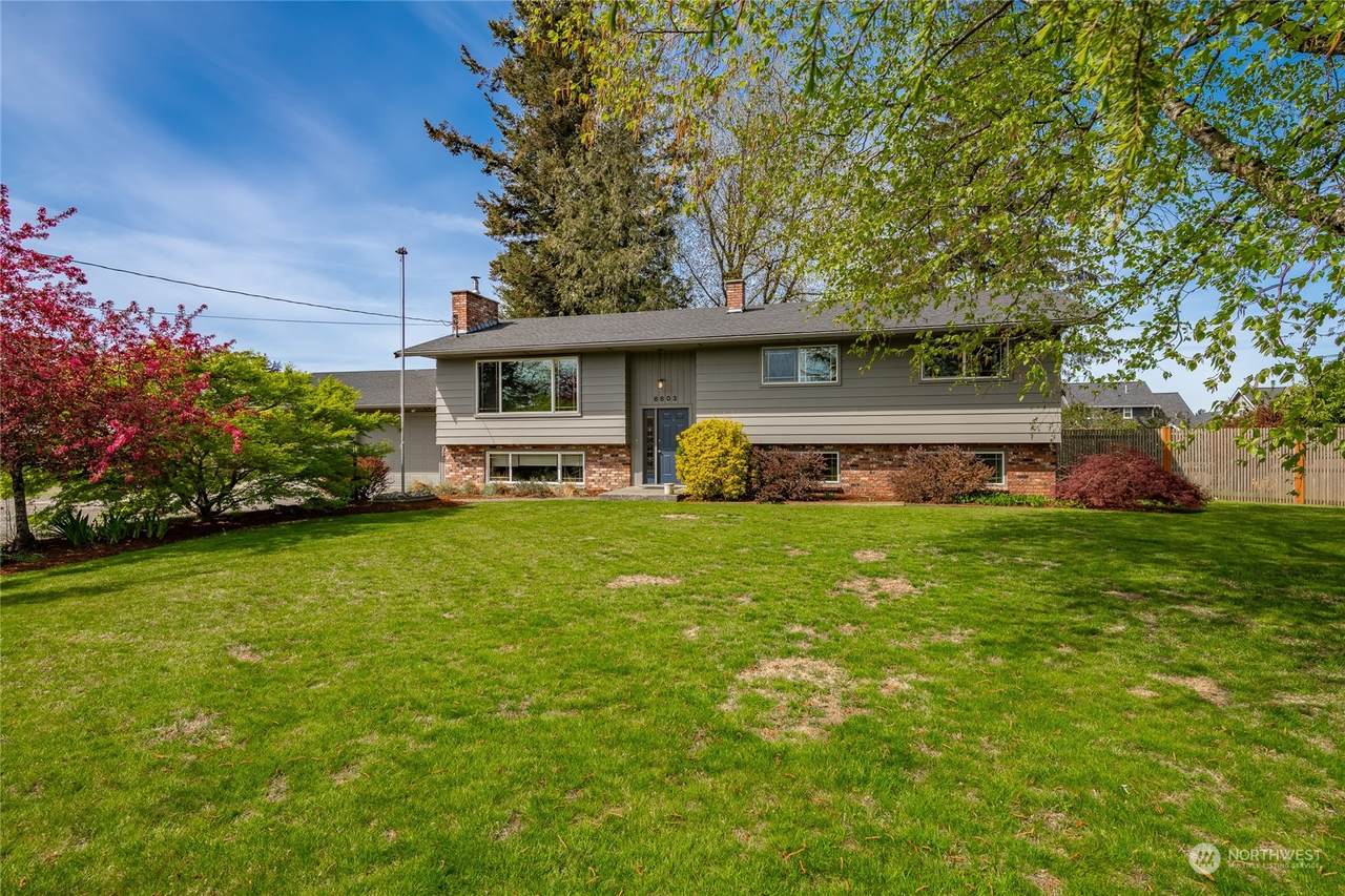 8803 Northwood Road - Photo 1