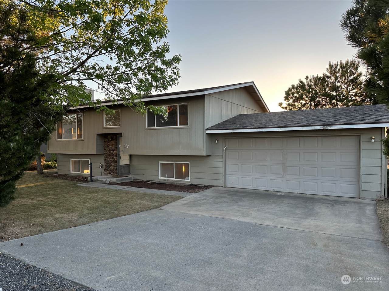 326 Brunner Lane - Photo 1