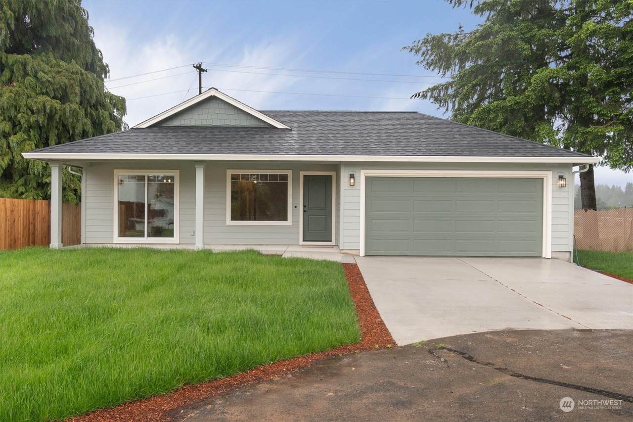526 Balcer Avenue - Photo 1