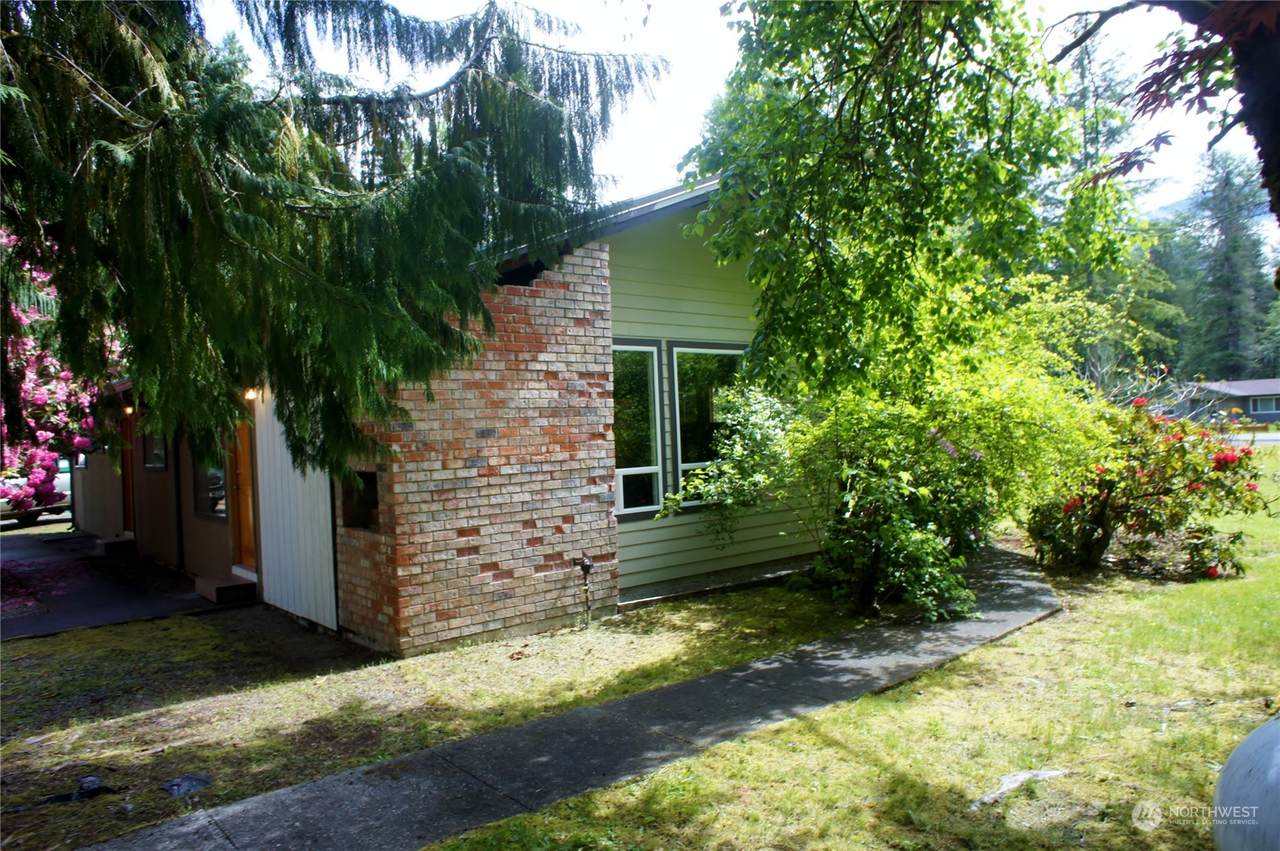 54399 Fortner Road - Photo 1